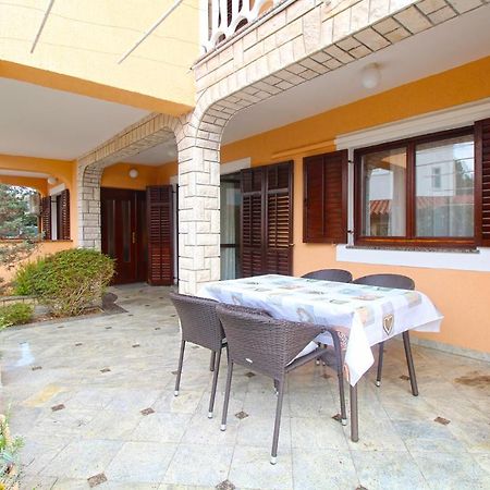 Apartment Mirela 2145 Fažana Exterior foto